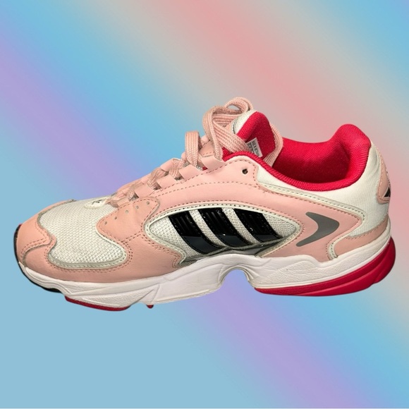 Adidas Falcon 2000 – White / Energy Pink
Women’s Size 8 - Picture 4 of 10